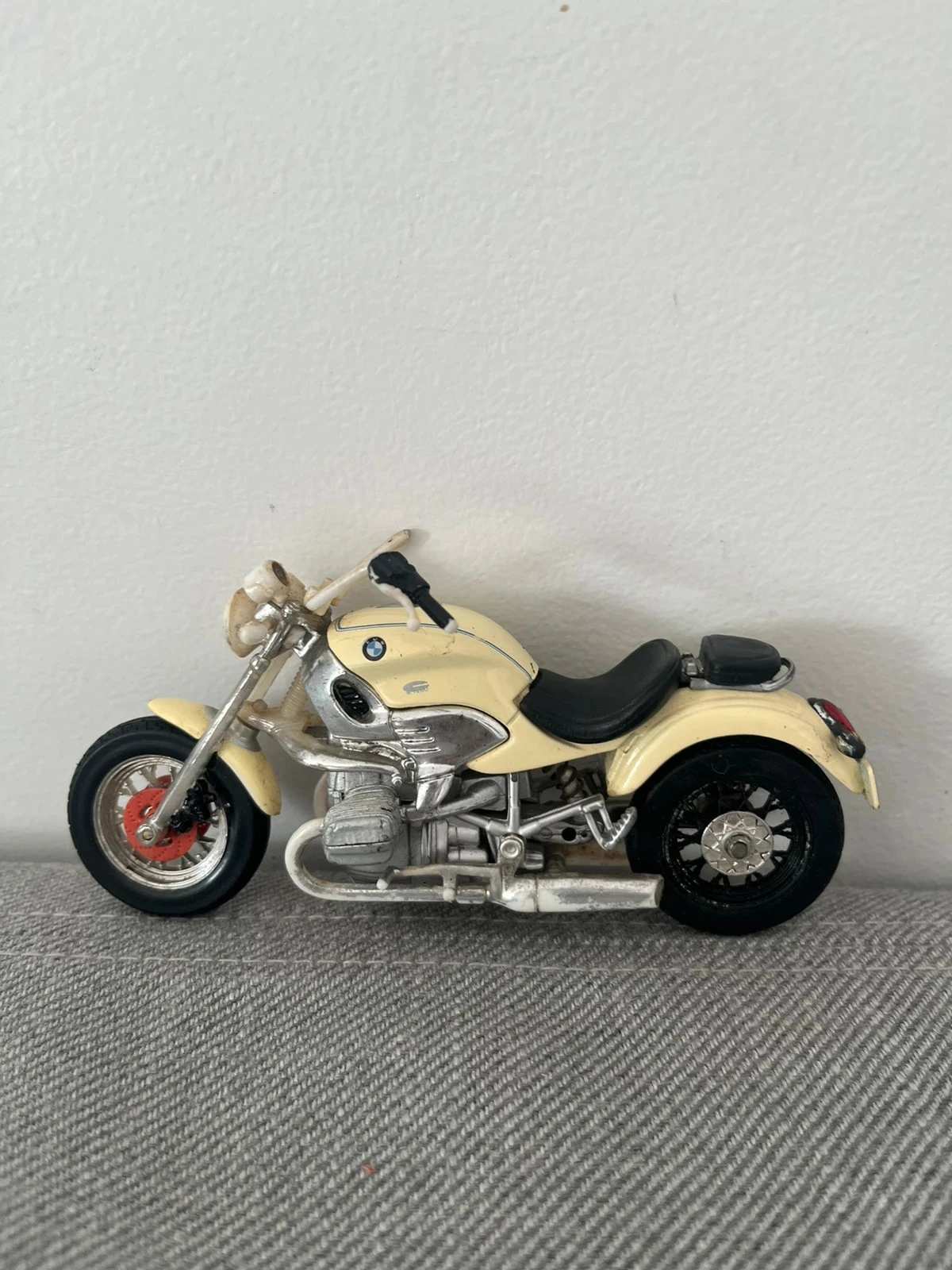 Moto miniature bmw